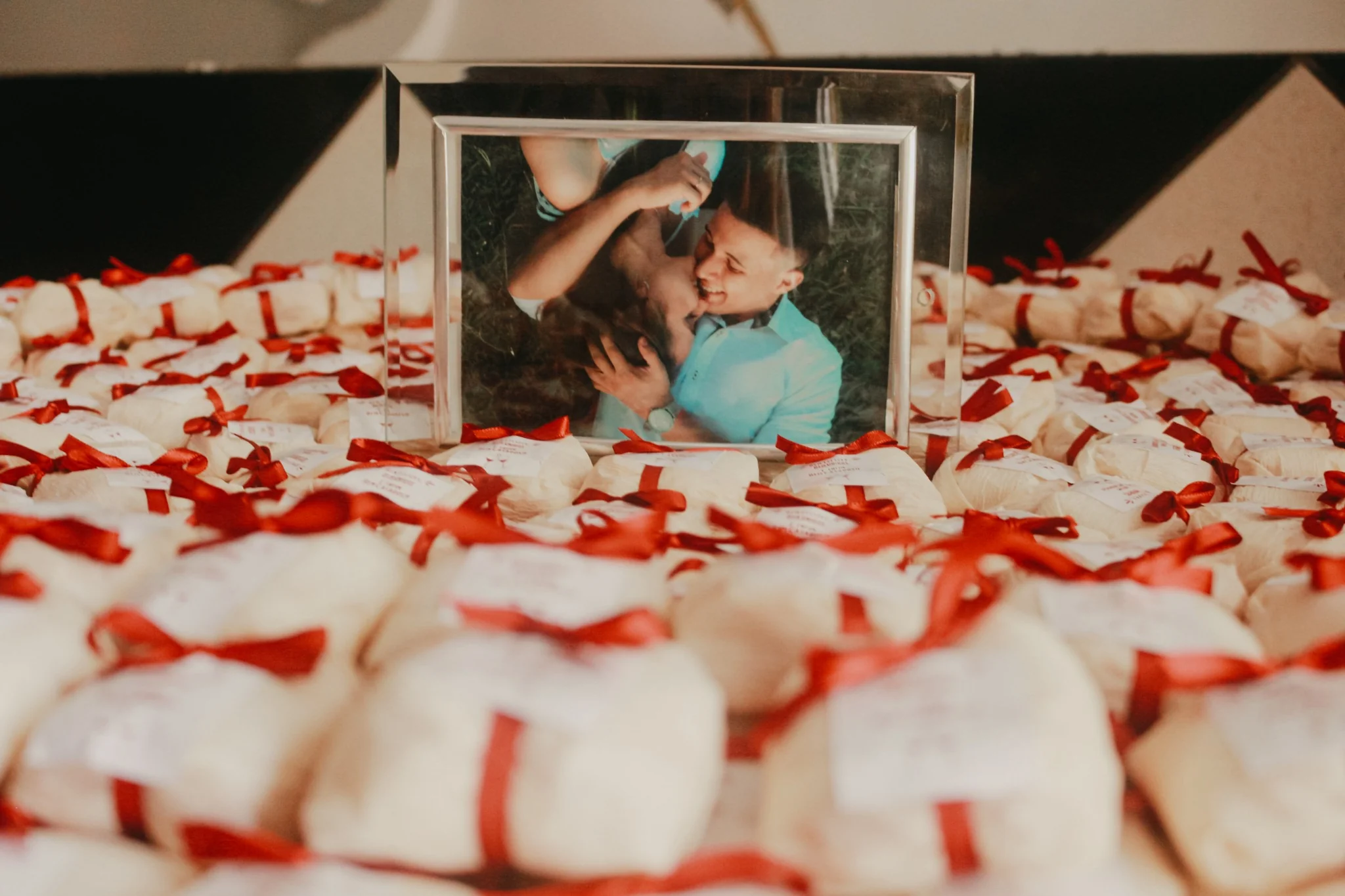 Detalhes de casamento com porta-retrato